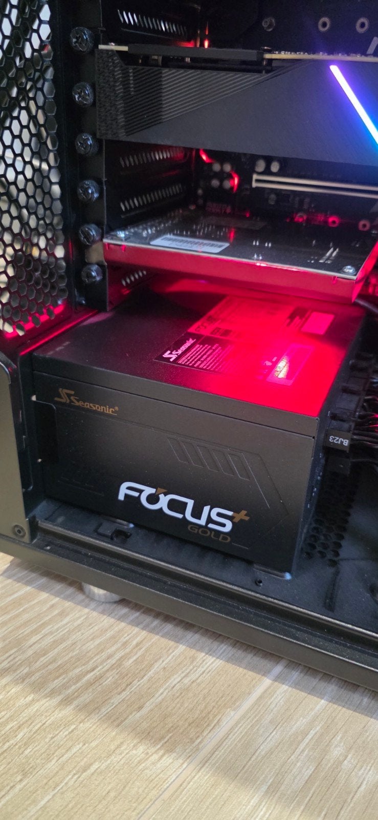 Seasonic Focus Plus Gold 650 W, Informatique & Logiciels, Enlèvement ou Envoi