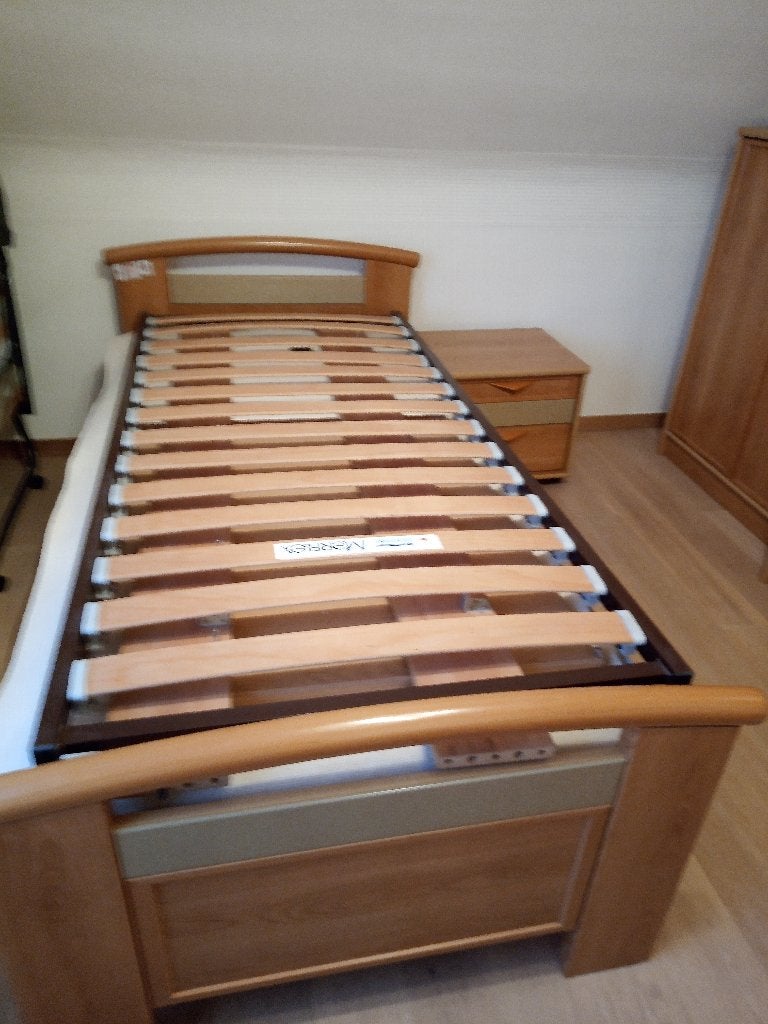 2 EENPERSOONS SLAAPKAMERS, Ophalen of Verzenden, Eenpersoons