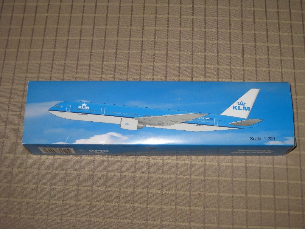Schaalmodel 1:200  KLM Boeing 777-200, Verzamelen, Ophalen, Schaalmodel