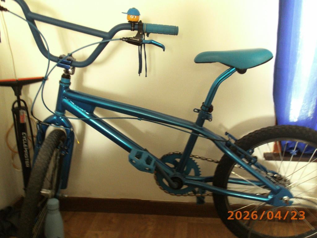 BMX a vendre, Bmx, Frein sur jante, Guidon à 360°, Comme neuf