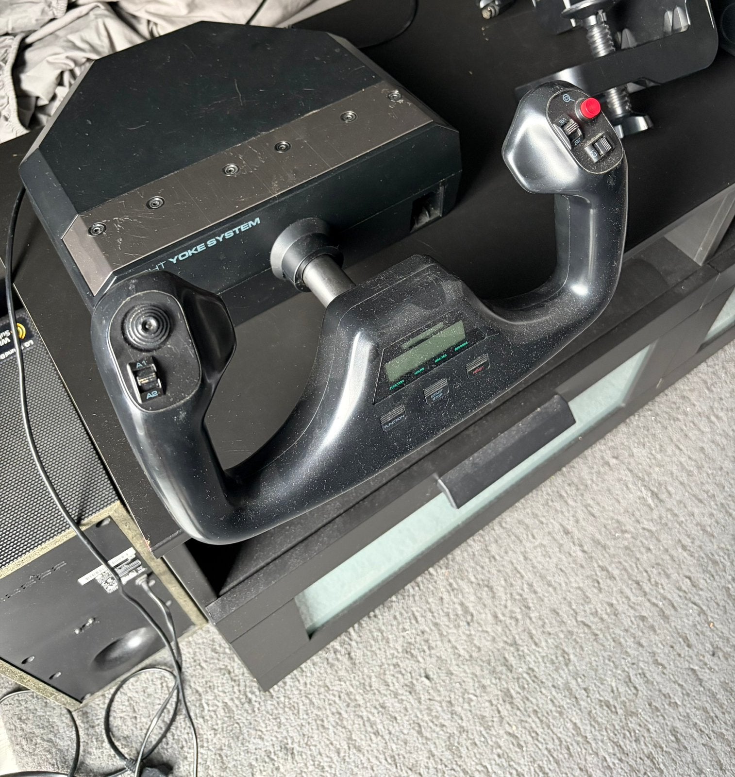 Logitech flight yoke, Computers en Software, Ophalen, Gebruikt