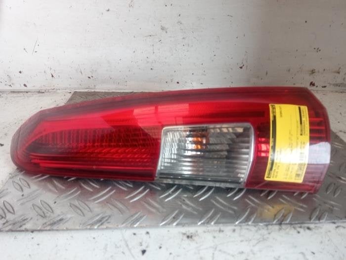 Achterlicht rechts van een Volvo V70, Auto-onderdelen, Gebruikt, -, -, Volvo