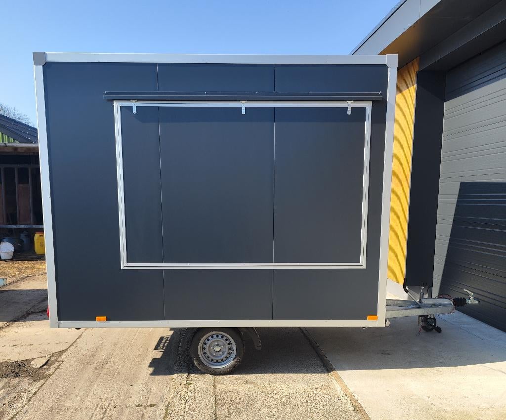 Snackwagen Frietwagen Foodtruck Verkoopwagen 750kg 3x2m, Articles professionnels, Horeca | Food, Snacks, Enlèvement