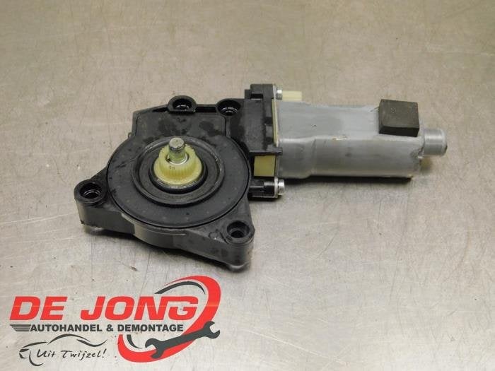 Moteur de vitre portière d'un Kia Carens, Autos : Pièces & Accessoires, Kia, -, 3 mois de garantie, Utilisé