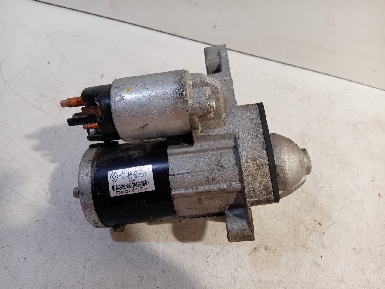 Startmotor Renault Clio, Onderdelen@venauto.nl, Ettenseweg 76, 4706 PB Roosendaal, The Netherlands, Enlèvement ou Envoi, Utilisé