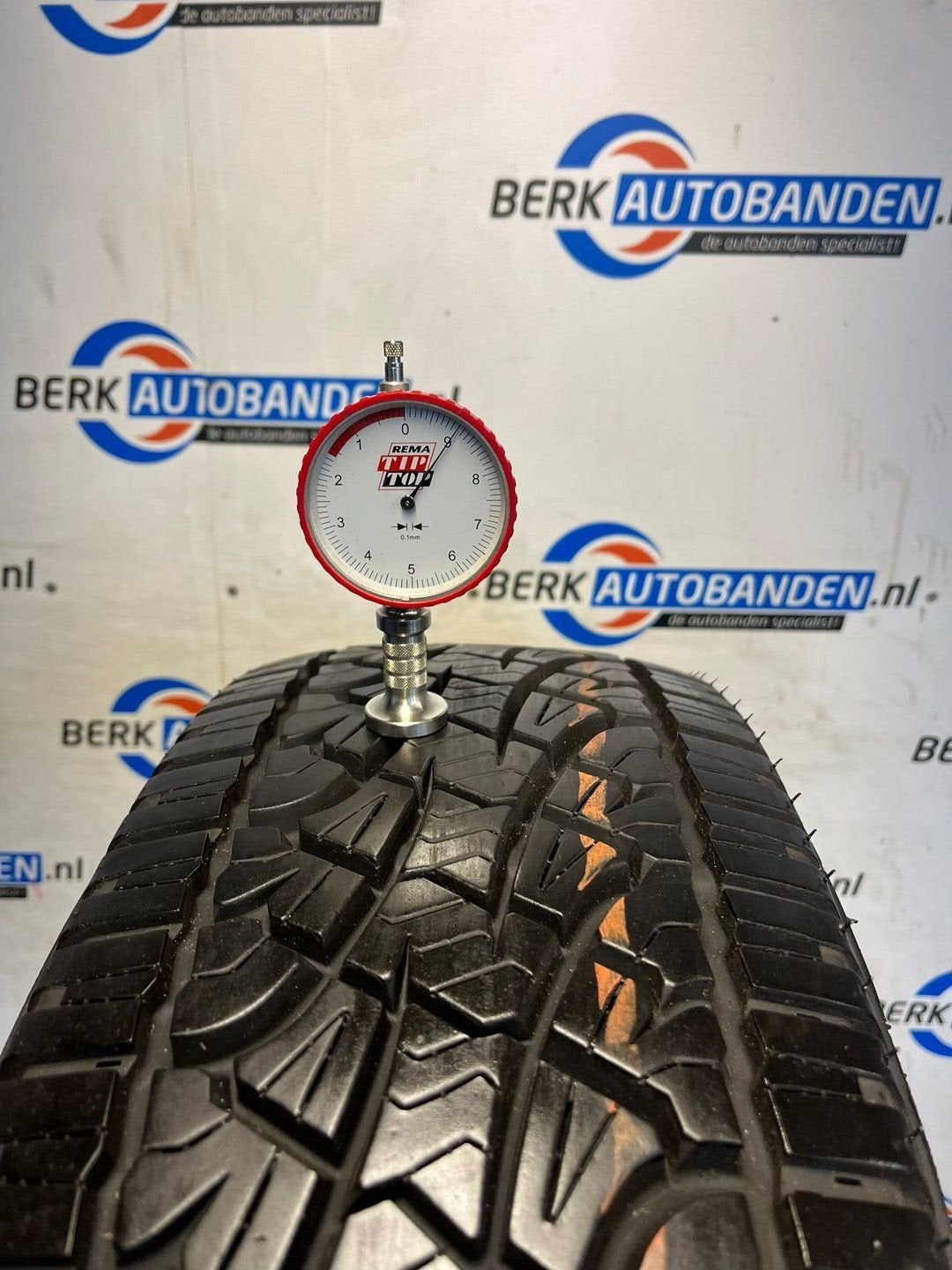 2x Pirelli Scorpion ATR P235/70 R16 105T 235/70/16 2357016 (, Autos : Pièces & Accessoires, Pneus & Jantes, 16 pouces, Pneus été