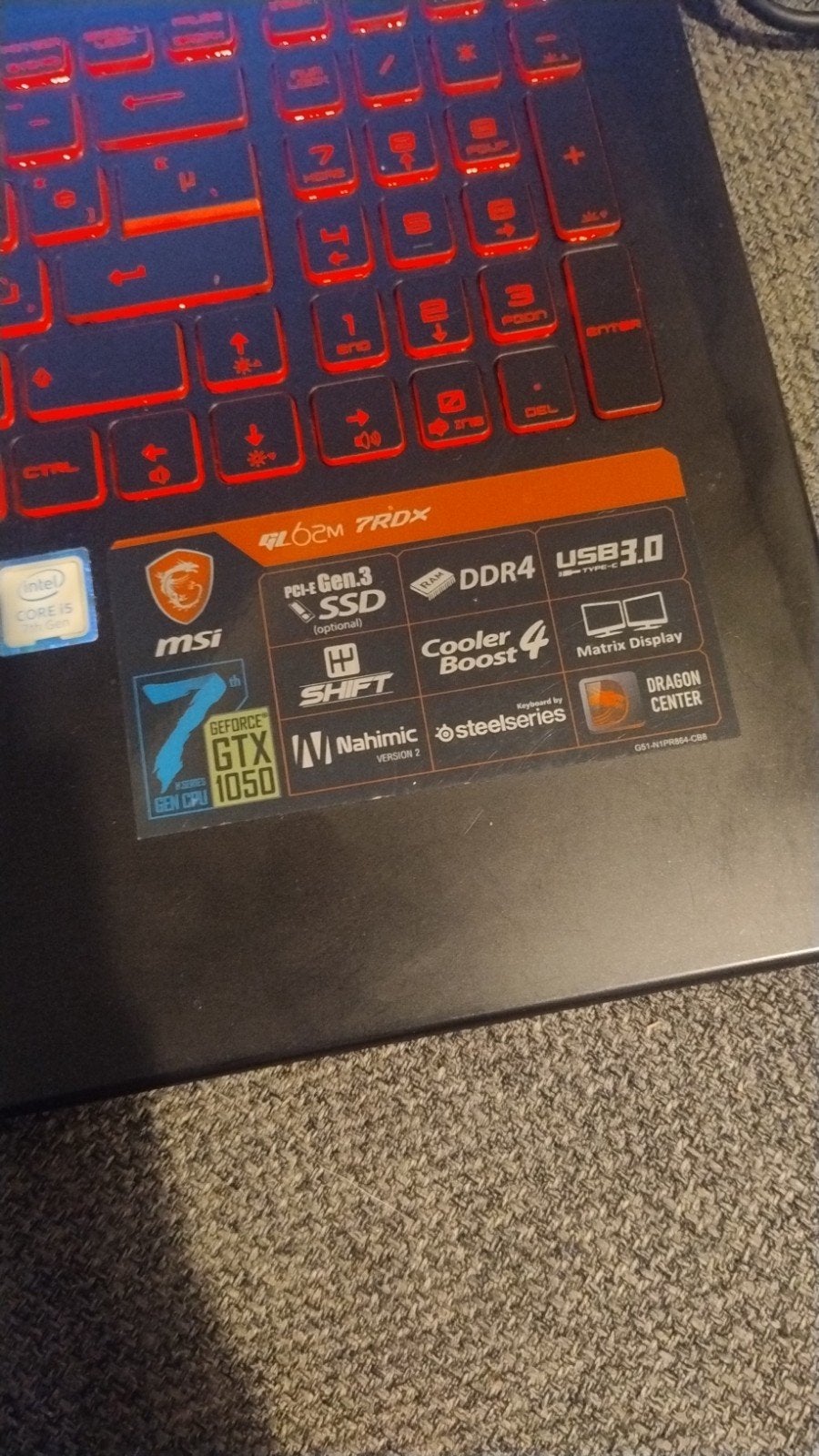 msi gtx 1050 8gb ram, Computers en Software, Toetsenborden, Zo goed als nieuw, Azerty, Draadloos, Oplaadbaar, Ophalen of Verzenden