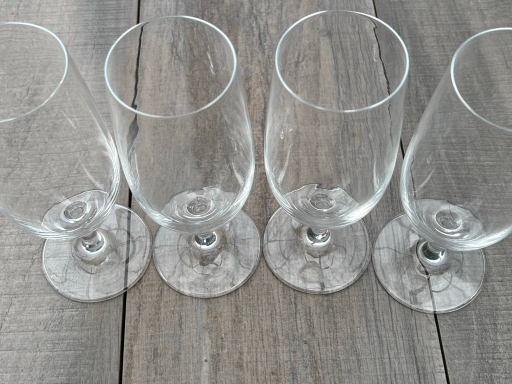 Tulpvormige glazen op voet, set van 4, Verzamelen, Ophalen, Gebruikt