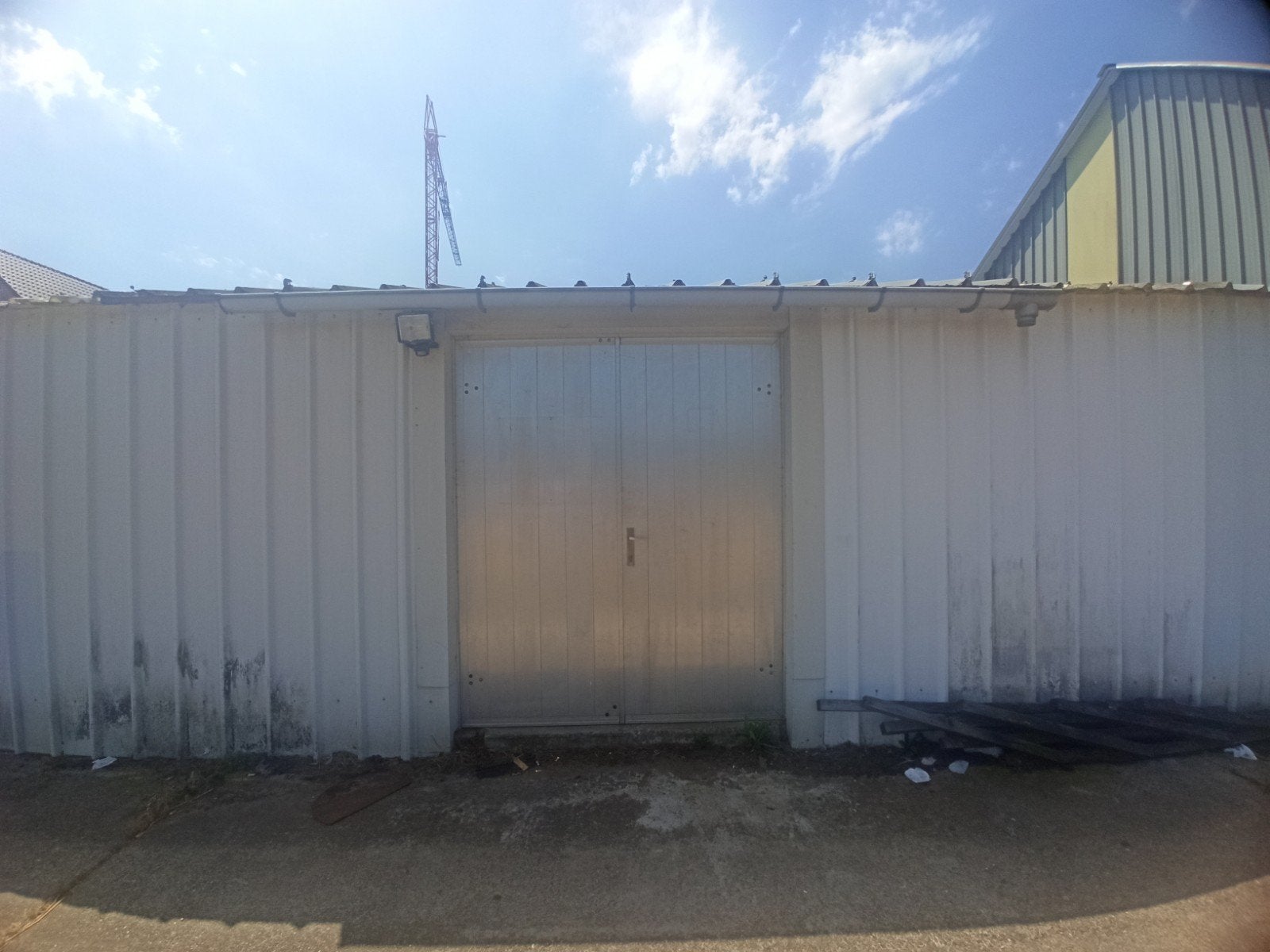 Loods te huur in balen magazijn van 100m2 ook 200m2 mogelijk, 100 m², Huur