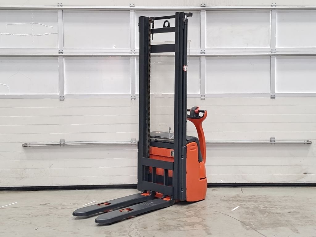 LINDE L10, 1000 tot 2000 kg, Overige aandrijving, Stapelaar, LINDE