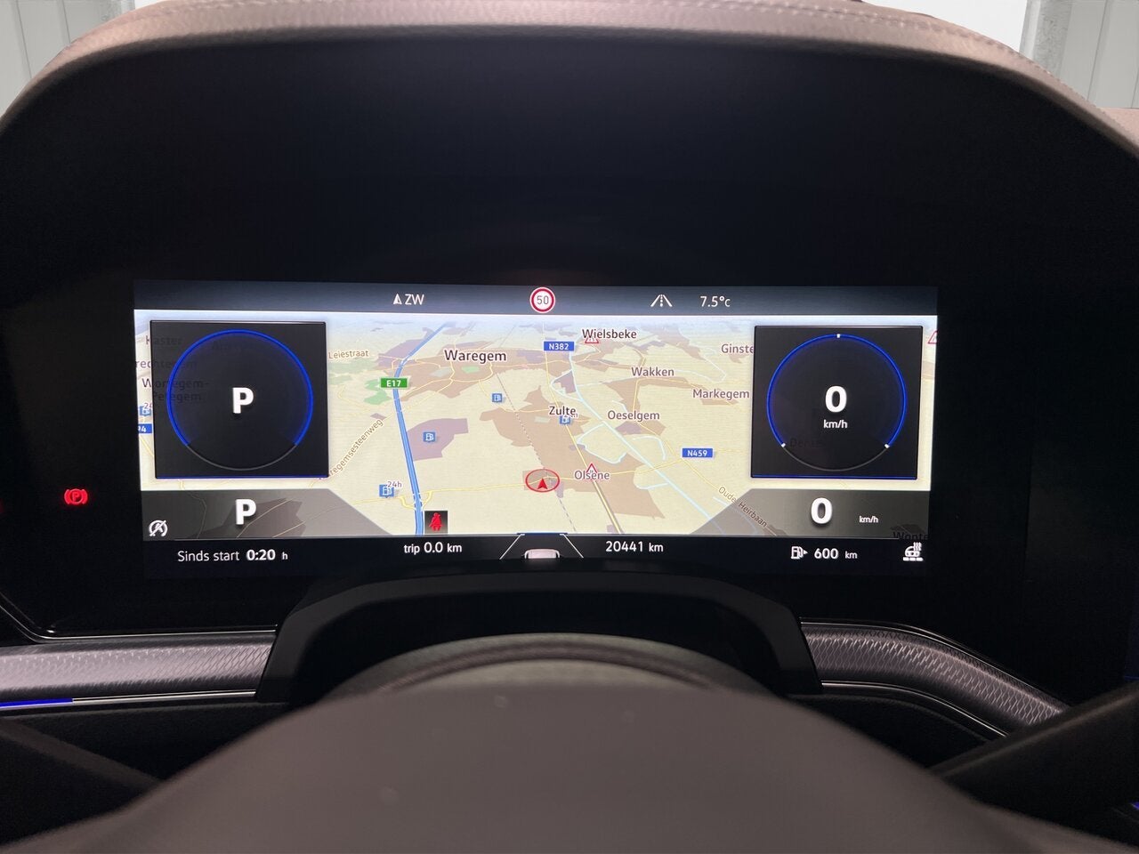Volkswagen Touareg R-Line, Auto's, 0 kg, Zwart, Bedrijf, https://public.car-pass.be/vhr/77e5a27c-6b7a-4277-ae5b-6d7d9b811f82