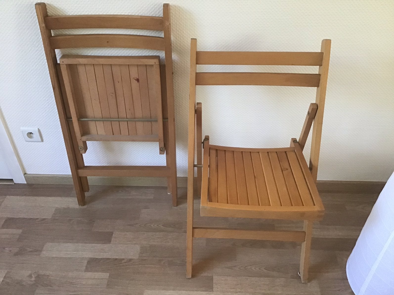 2 klapstoelen in beuk, Ophalen, Gebruikt, Twee, Overige kleuren