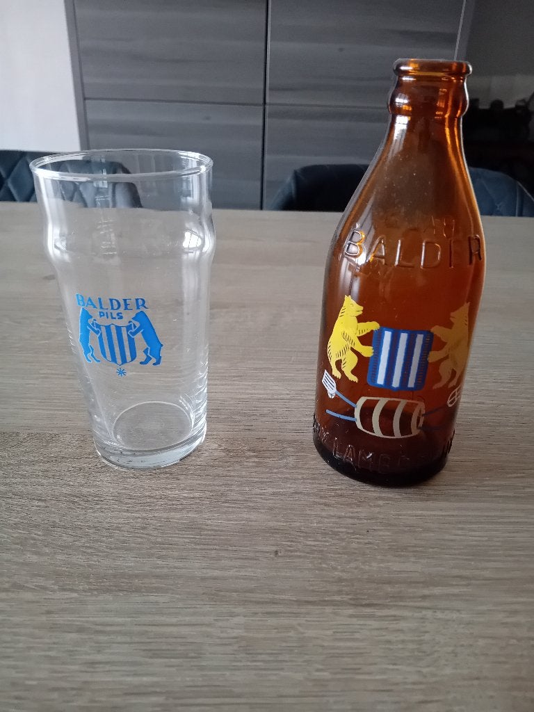 oud bierglas + flesje, Verzamelen, Ophalen of Verzenden, Zo goed als nieuw, Glas of Glazen, Overige merken