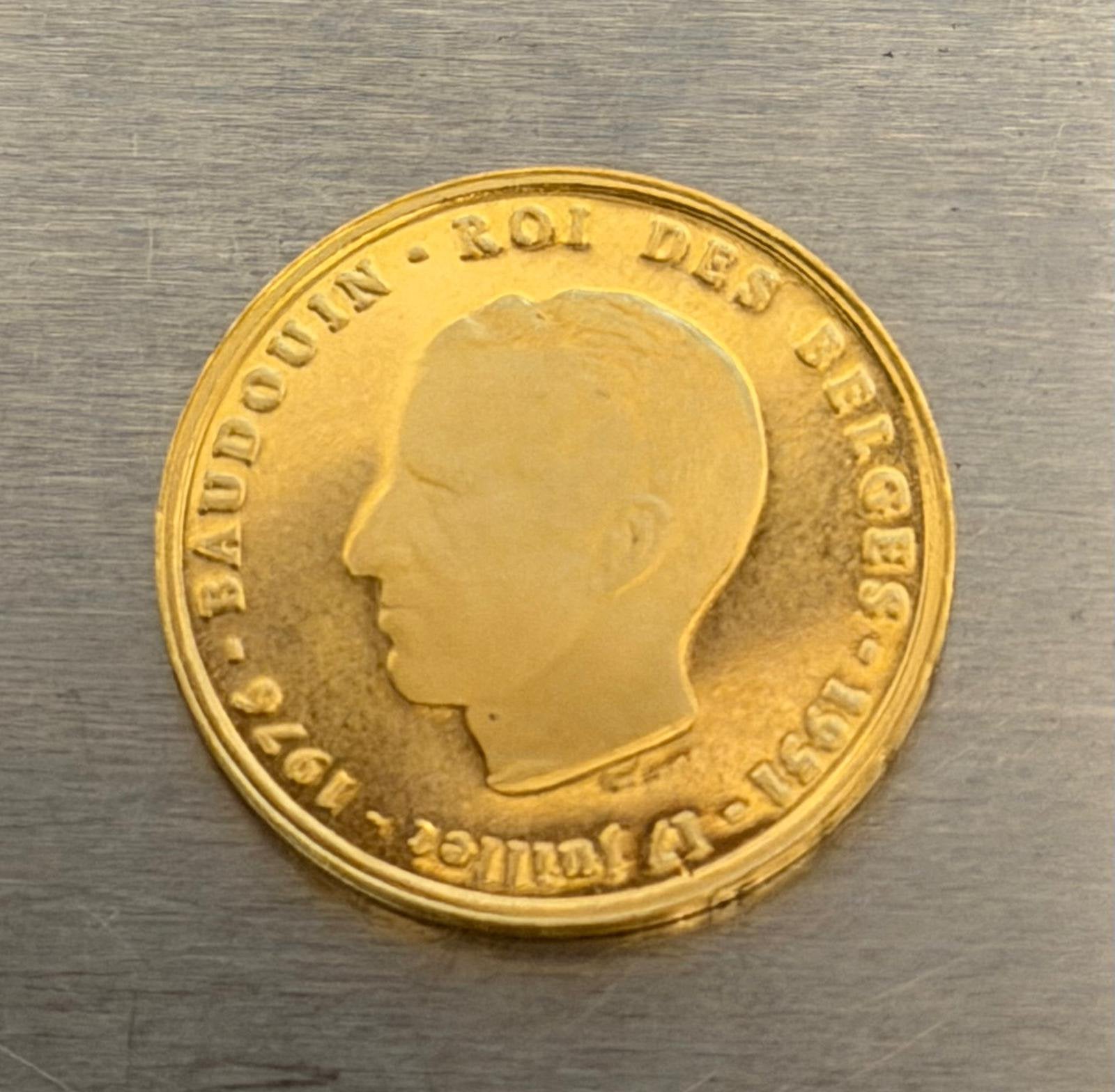 Médaille Baudewijn. C'est magnifique !, Enlèvement, Or