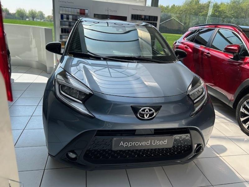 Toyota Aygo X Black Edition AygoX Black Edition 1.0 MT, Autos, Argent ou Gris, Achat, 998 cm³, Euro 6