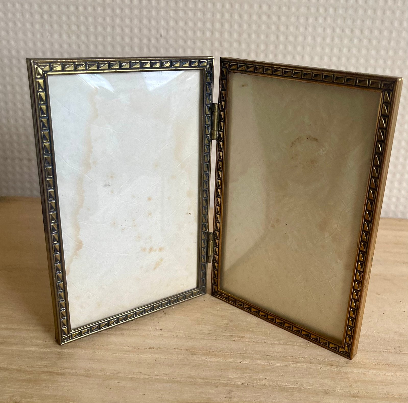 Vintage duo fotolijst met bol glas, Ophalen of Verzenden
