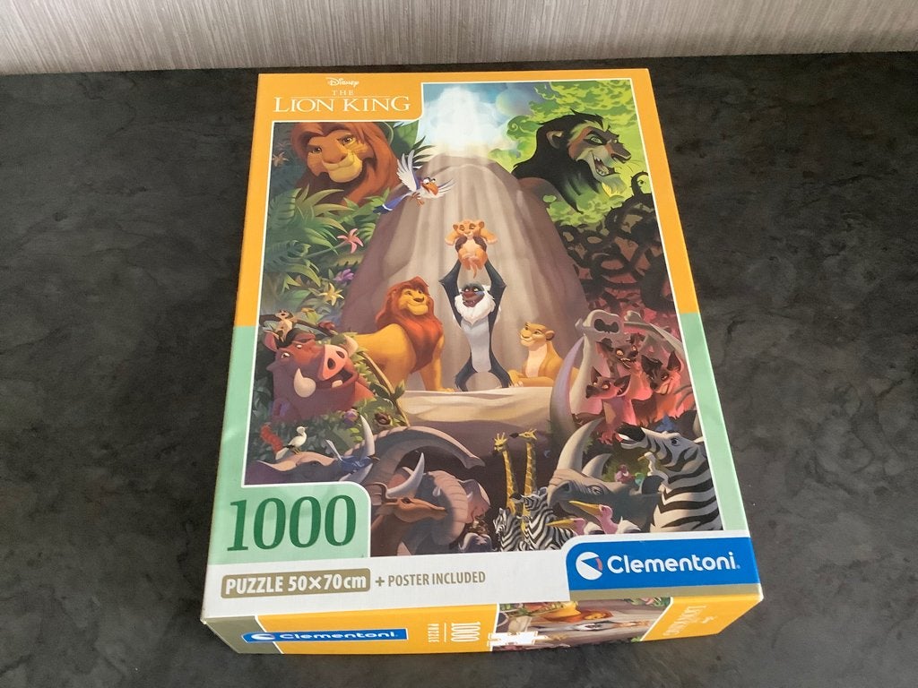 Puzzle Disney Le Roi Lion (1000 pièces), Hobby & Loisirs créatifs, Enlèvement ou Envoi, 500 à 1500 pièces, Comme neuf, Puzzle