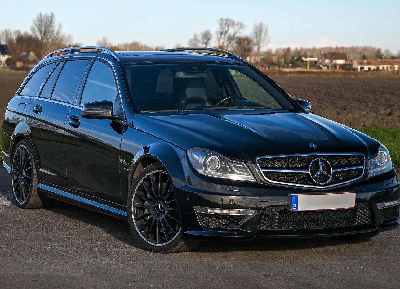 Mercedes-Benz C63 AMG Estate – 6.2 V8 – Lichte Vracht, Particulier, Te koop, Break