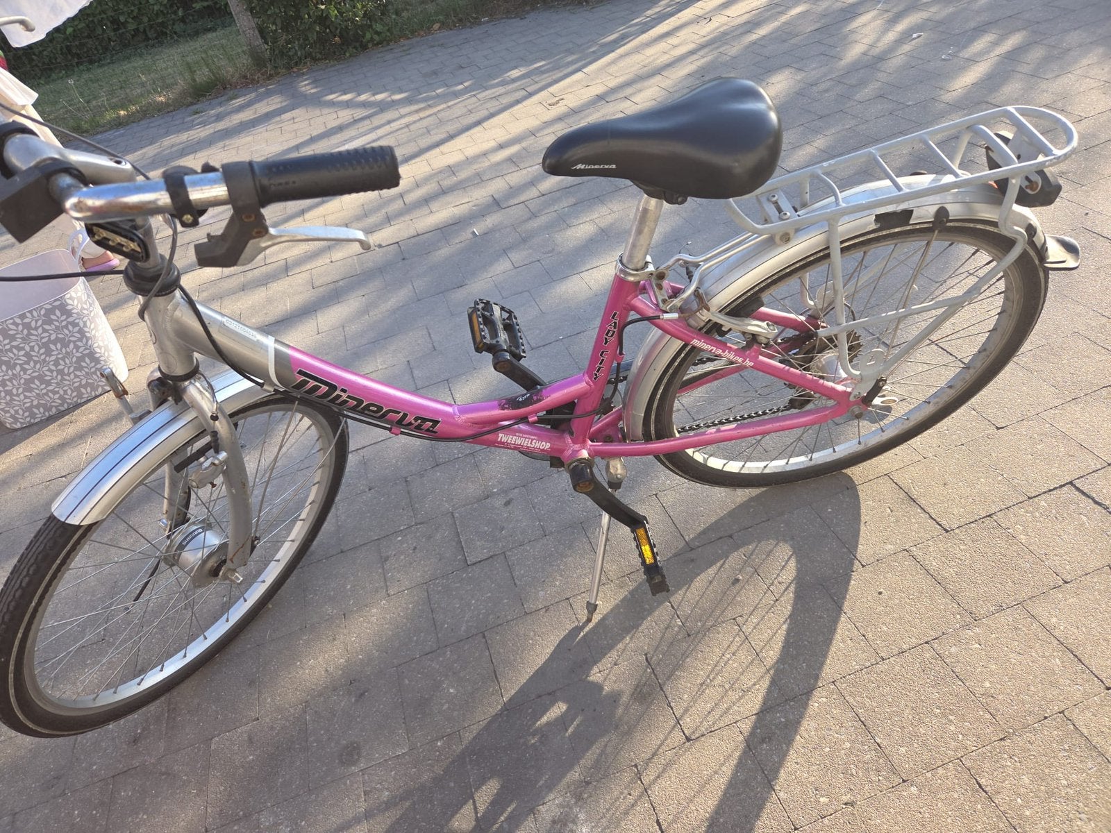 Minerva dames fiets 24inch, Fietsen en Brommers, Fietsen | Vouwfietsen, Ophalen, Zo goed als nieuw, Dames, Versnellingen