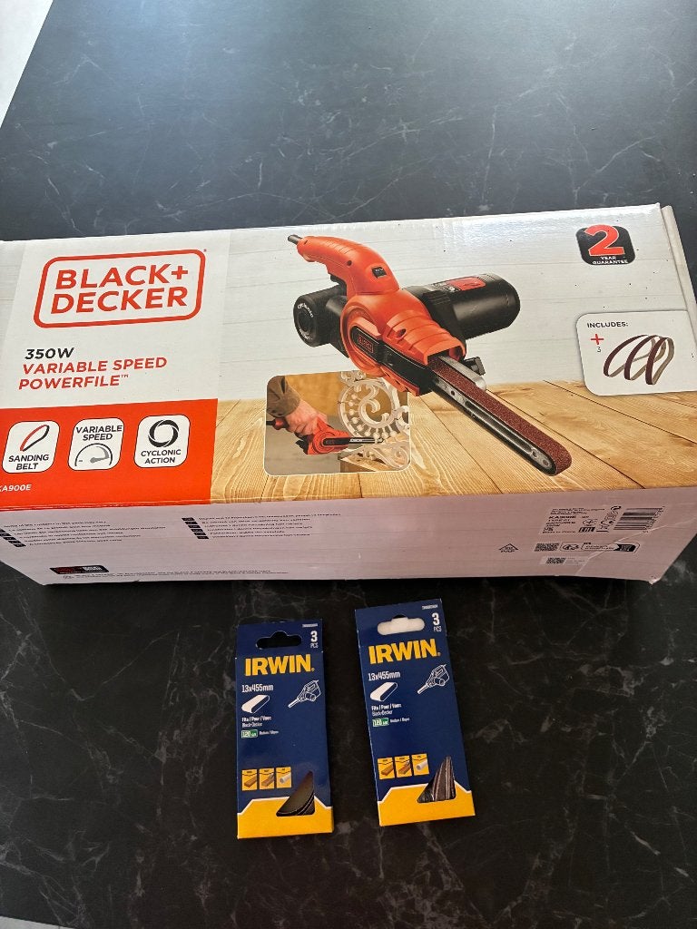 Bandschuurmachine Black en Decker, Doe-het-zelf en Bouw, Ophalen, Zo goed als nieuw, Minder dan 600 watt, Bandschuurmachine