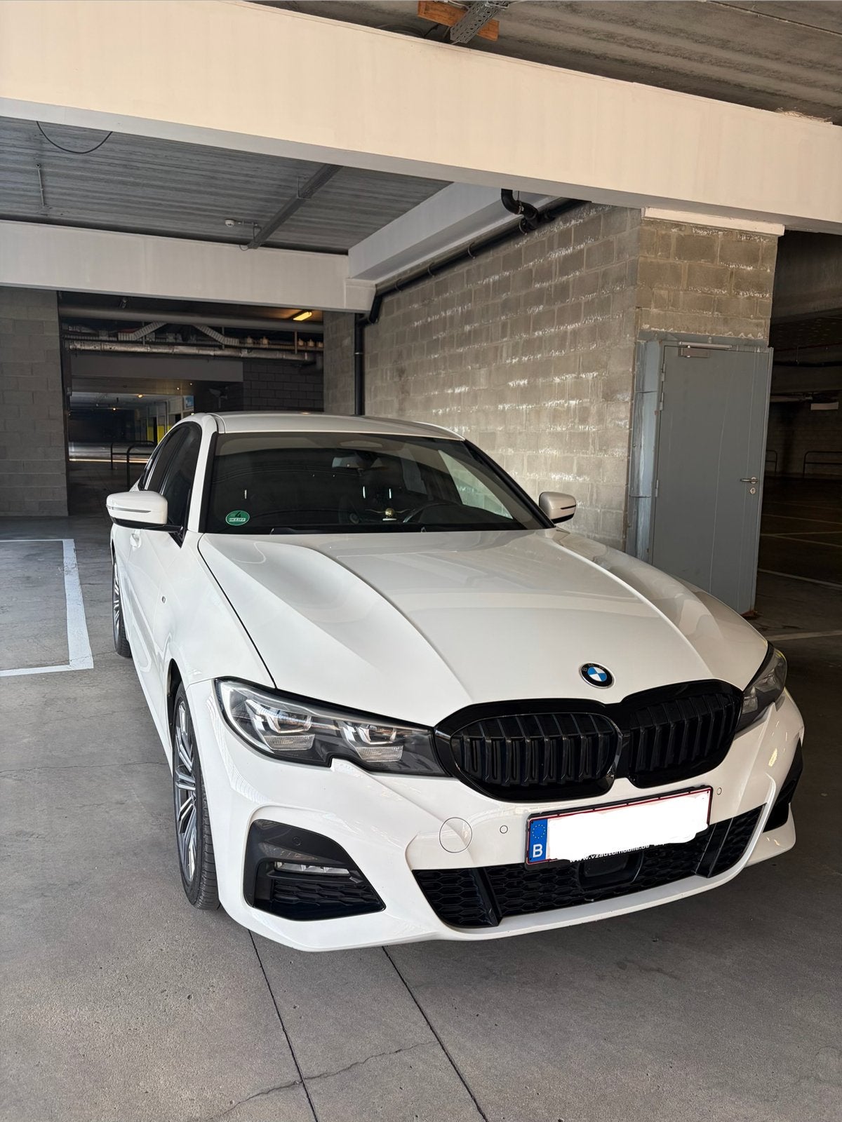 BMW 318D M, Achat, 110 kW, Carnet d'entretien, 5 portes