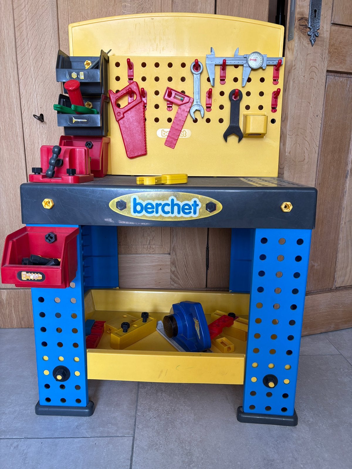 Kinder werkbank Berchet, Enlèvement, Utilisé