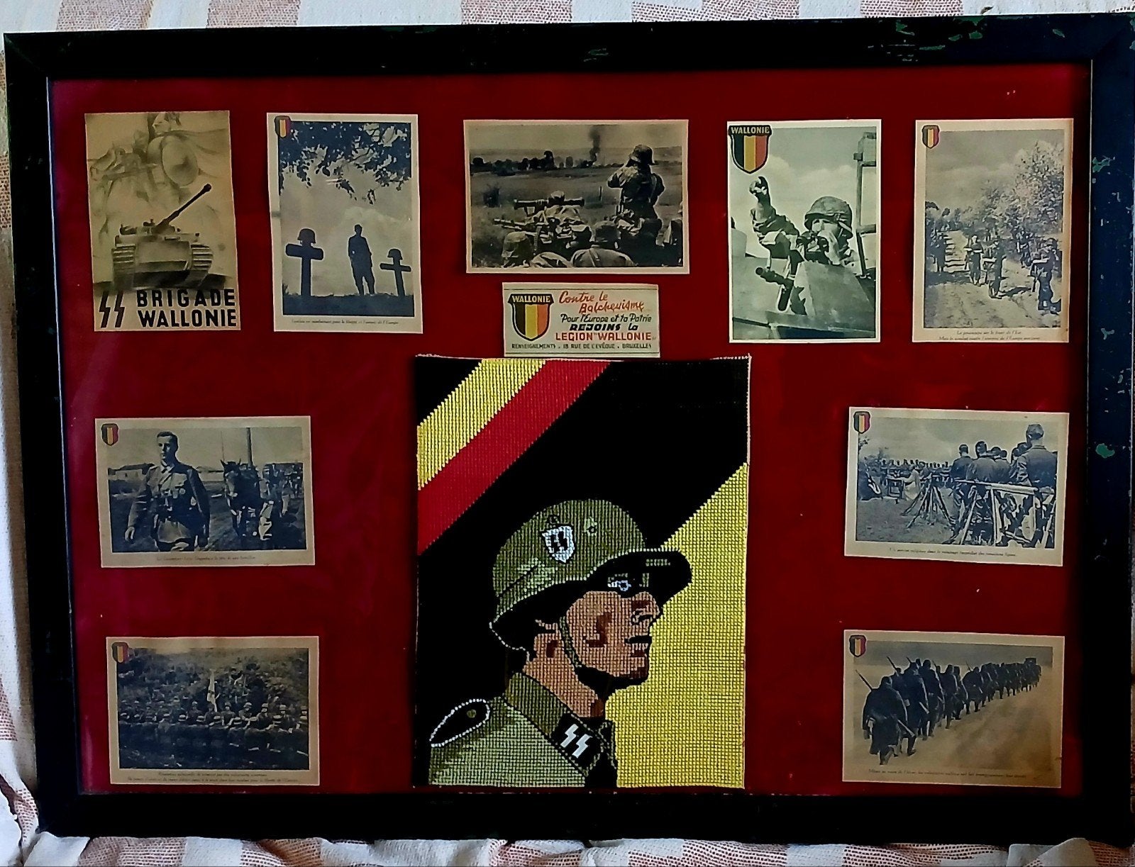 verschillende propagandakaarten van Legion Wallonie, Ophalen