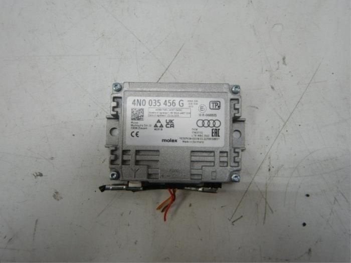 Audi E-Tron Antenneversterker, Ophalen of Verzenden, Gebruikt