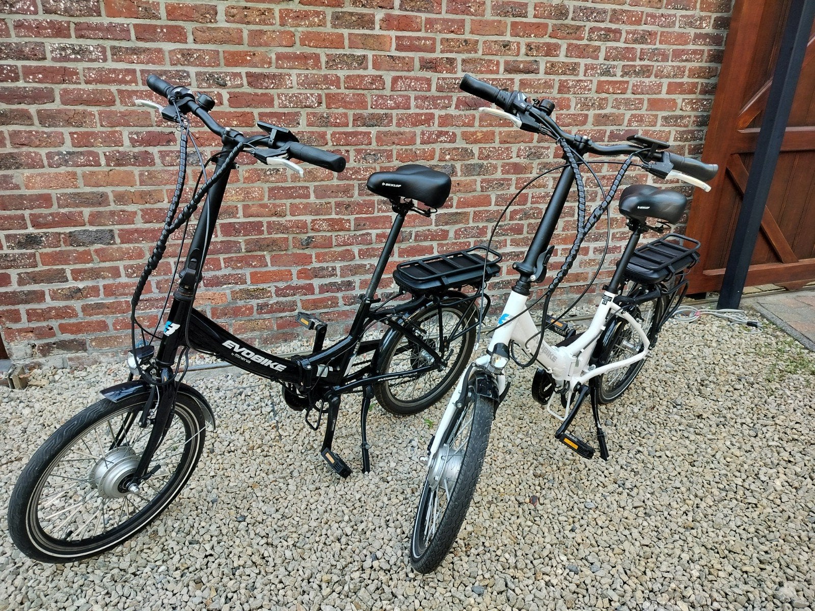 Twee Electrische Vouwfietsen Evobike by Minerva, Enlèvement