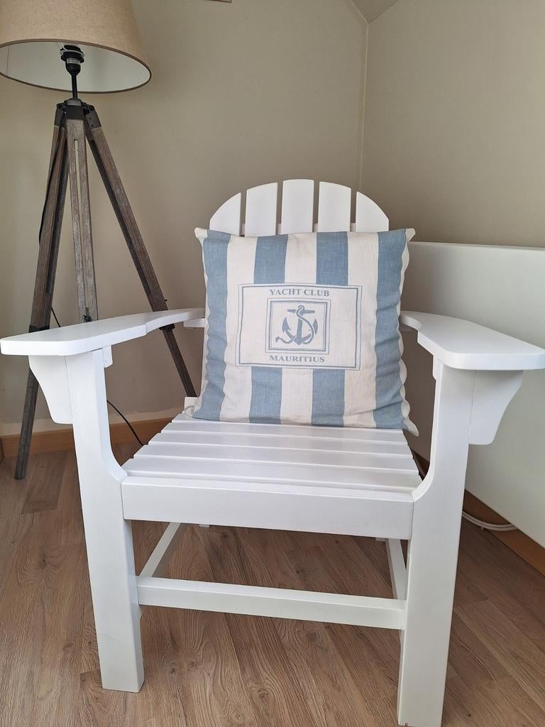 Witte stoel in hout, Ophalen, Hout