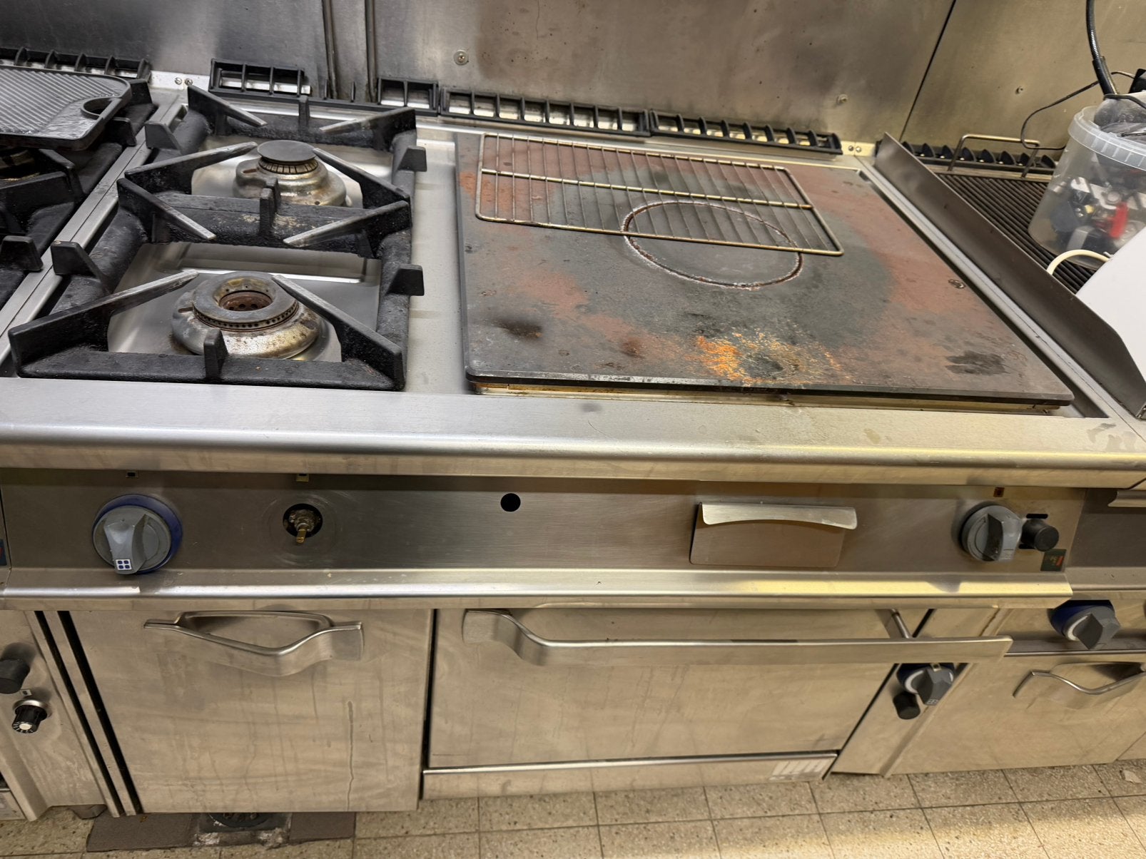 À vendre fourneau professionnel gaz., Electroménager, Cuisinières, Enlèvement, Comme neuf, Gaz