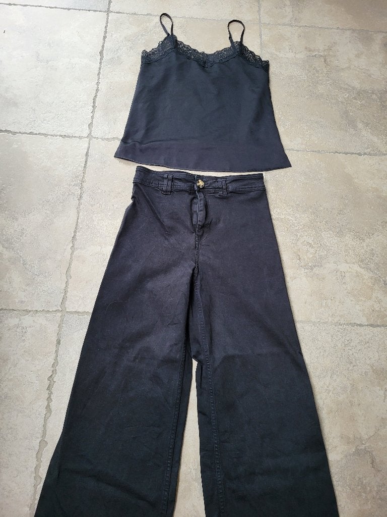 Nieuw satijn zwart topje mt smal (zie foto's), Kleding | Dames, Topjes, Ophalen of Verzenden, Zo goed als nieuw, Zara, Zwart