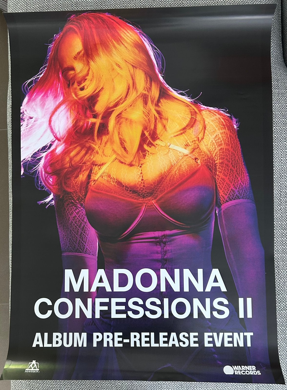 Madonna promo poster Confessions 2, Enlèvement, Neuf