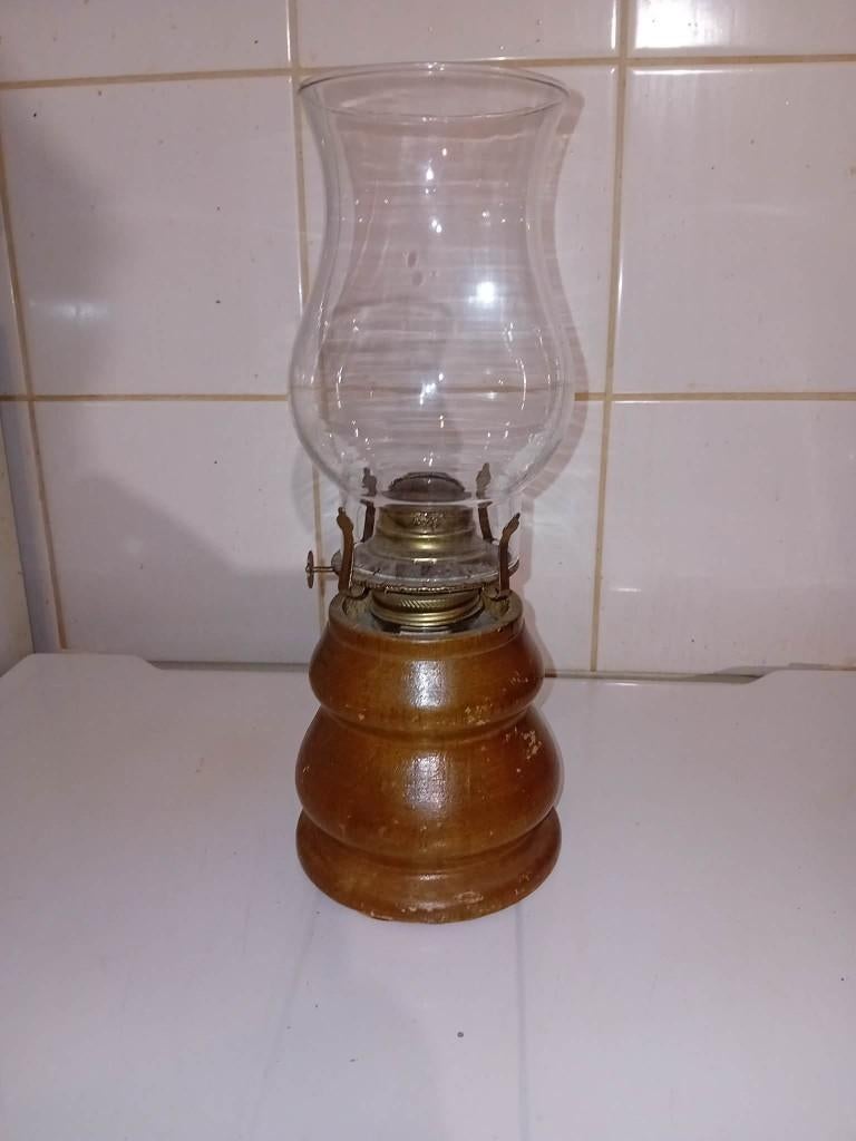 lampe à huile avec base en bois, Enlèvement ou Envoi
