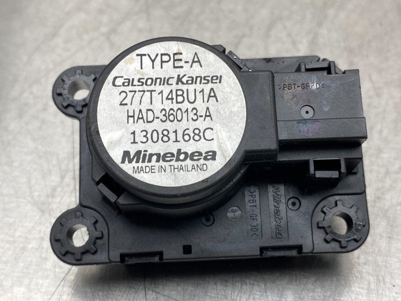 ACTIONNEUR MOTEUR VOLET CHAUFFAGE Nissan Qashqai (J11), Utilisé, Nissan