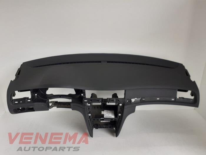 Dashboard van een Skoda Superb, Gebruikt, -, -, Ophalen of Verzenden