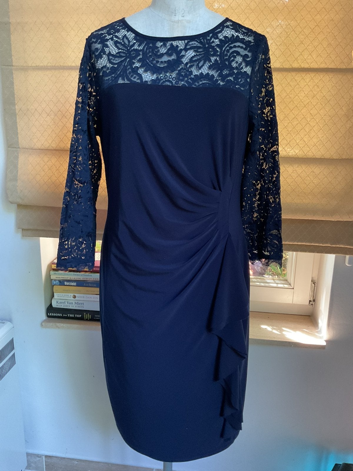Vêtements de marque Robe de Joseph Ribkoff, taille 42, Enlèvement ou Envoi, Comme neuf, Taille 42/44 (L)