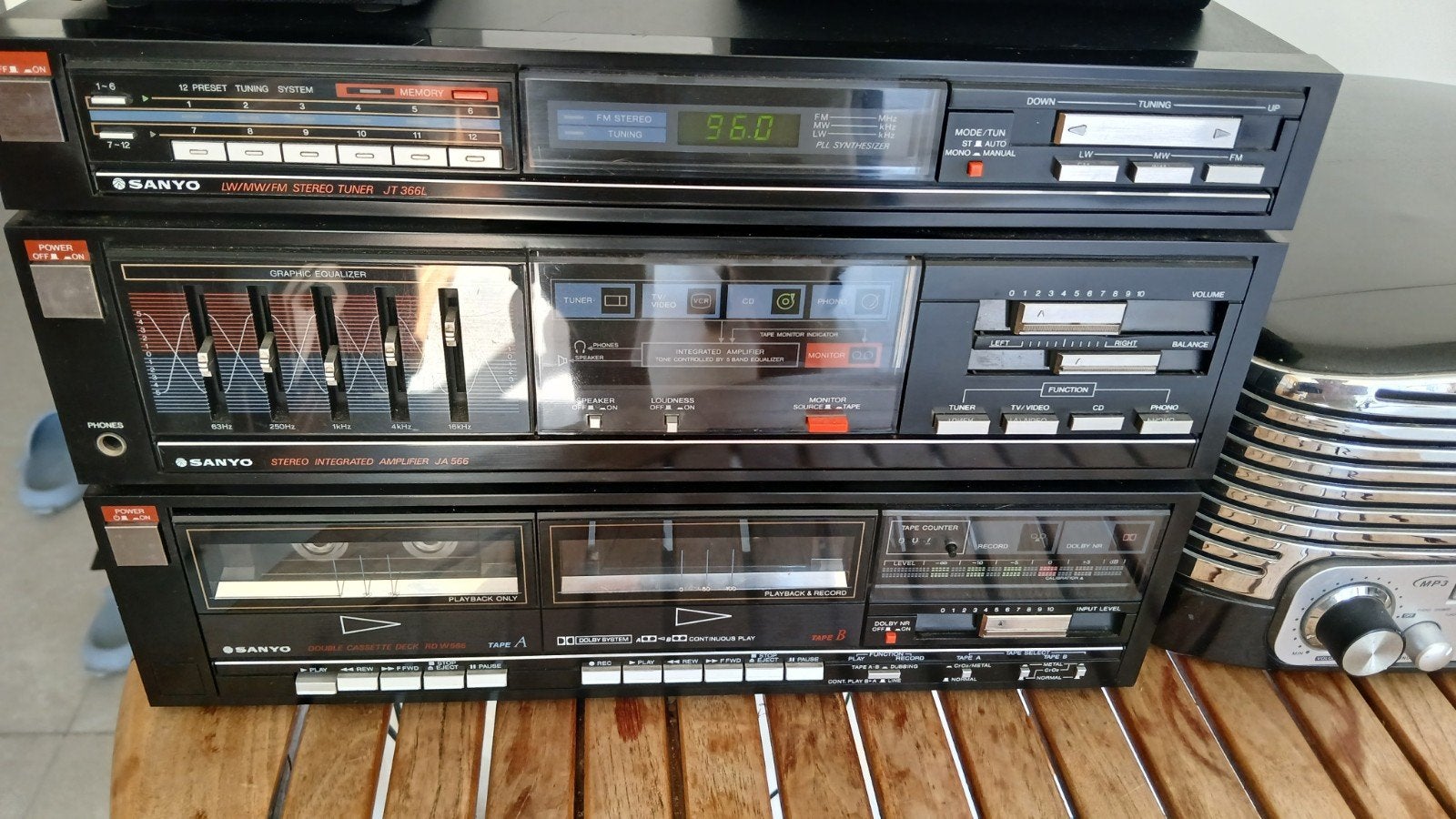 chaine hifi sanyo complete, Autres marques, Micro chaîne, Haut-parleurs, Comme neuf