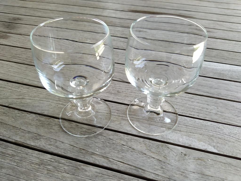 NEUF - Lot de 2 verres style coupe - H 12,5 cm - D 7,5 cm, Enlèvement