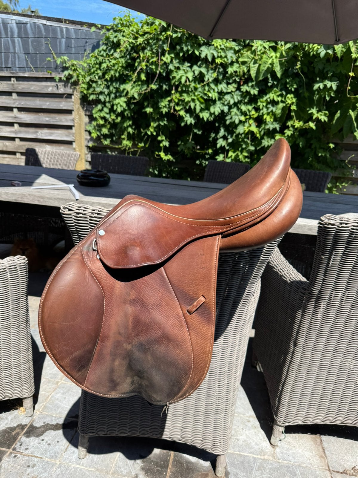 Greenfield Saddlery springzadel 17,5”, Dieren en Toebehoren, Ophalen, L (17.5 inch), Gebruikt, Springen
