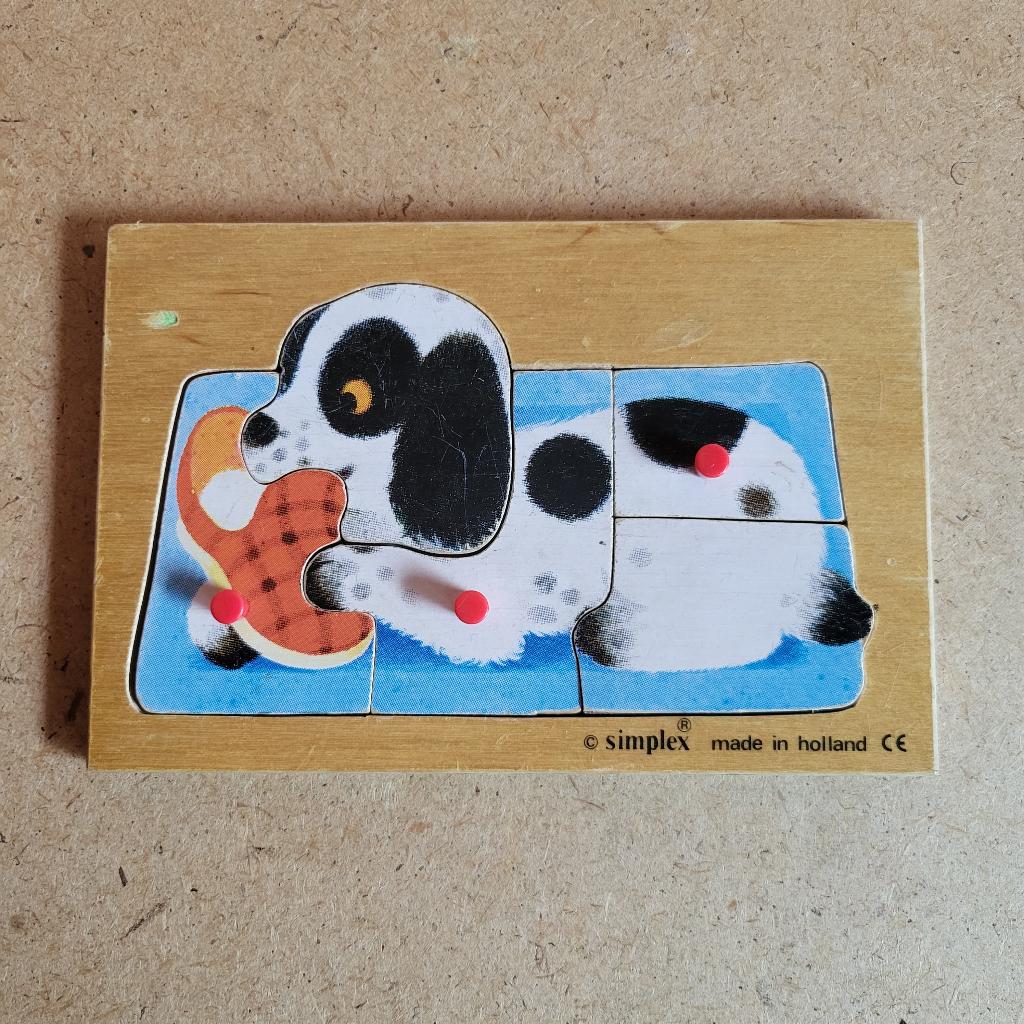 Houten puzzel hondje, Kinderen en Baby's, Speelgoed | Kinderpuzzels, Ophalen of Verzenden, Minder dan 10 stukjes, Gebruikt, Van hout