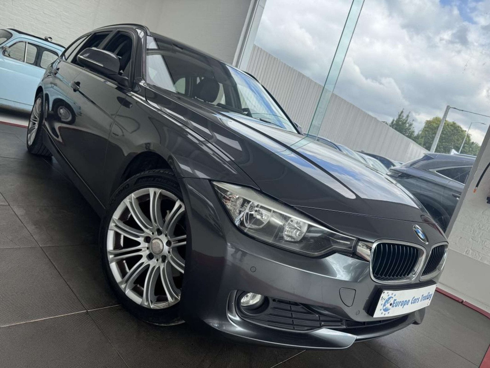 BMW 3 Serie 316 d TOURING NOUVELLE CHAINE DE DISTRIBUTION CU, USB, Zwart, 116 pk, Leder