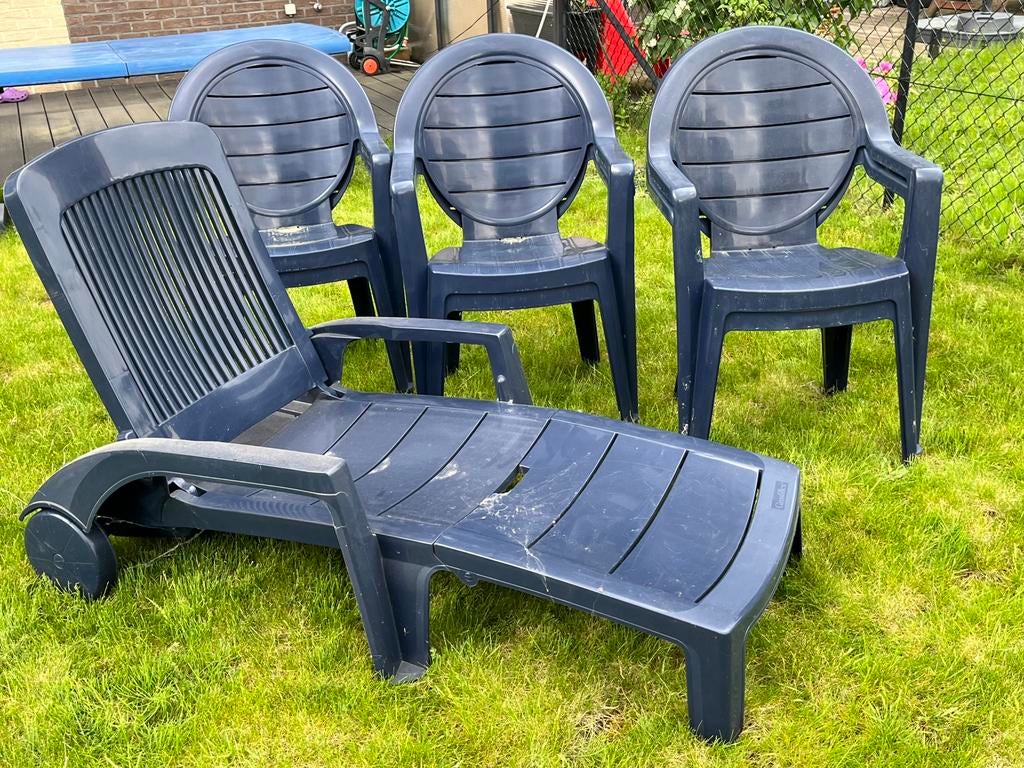 Chaises et fauteuil jardin Grossfilex, Ophalen, Gebruikt, Plastic, Verstelbaar