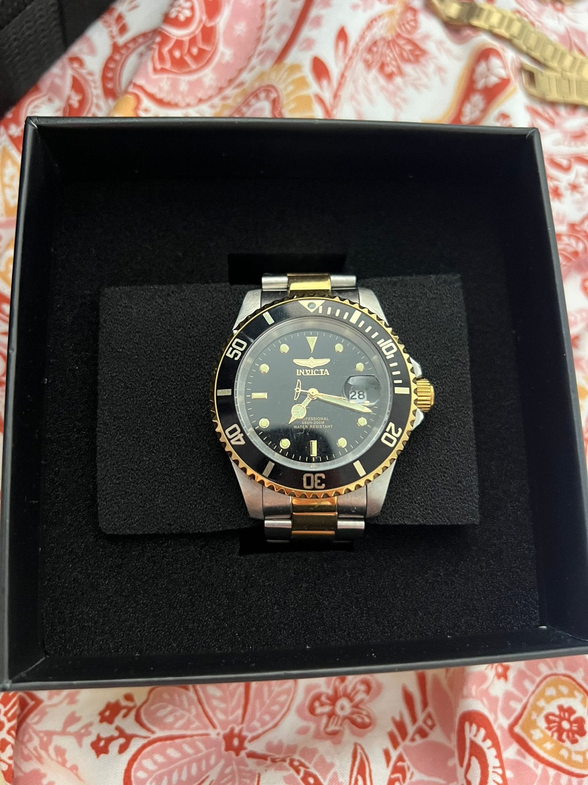 Montre invicta, Bijoux, Sacs & Beauté, Enlèvement, Comme neuf
