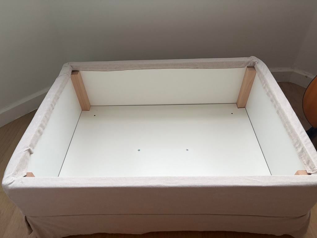 IKEA voetbank met bergruimte, Enlèvement, Comme neuf