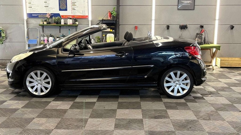 Peugeot 207 CC 1.6i AUTOMATIQUE bj. 2011 Euro 5, Autos, Euro 5, Achat, Entreprise, Cabriolet