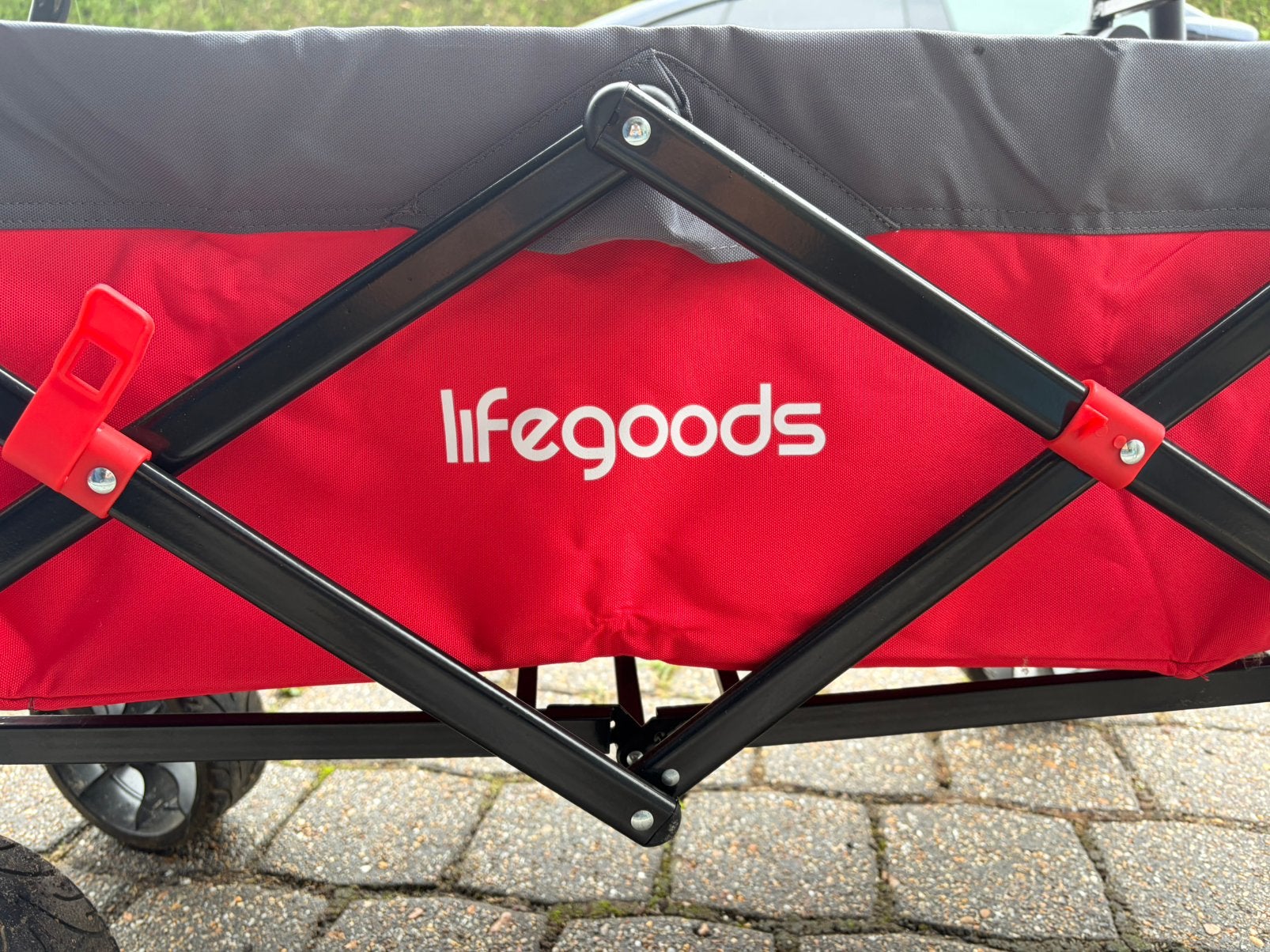 Opvouwbare bolderkar Lifegoods 120kg/130 L zo goed als nieuw, Ophalen, Opvouwbaar, Zo goed als nieuw