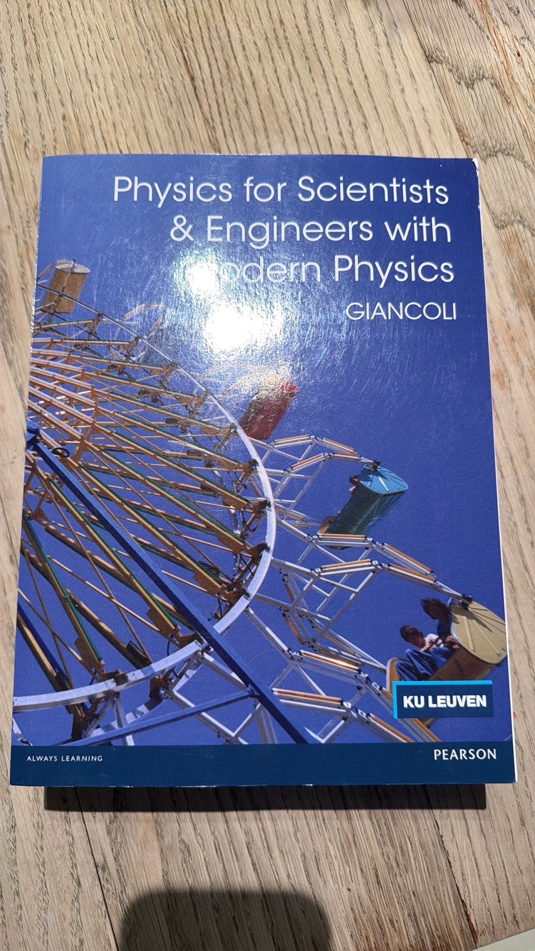 Physics for scientists & engineers with modern physics, Boeken, Ophalen of Verzenden, Zo goed als nieuw