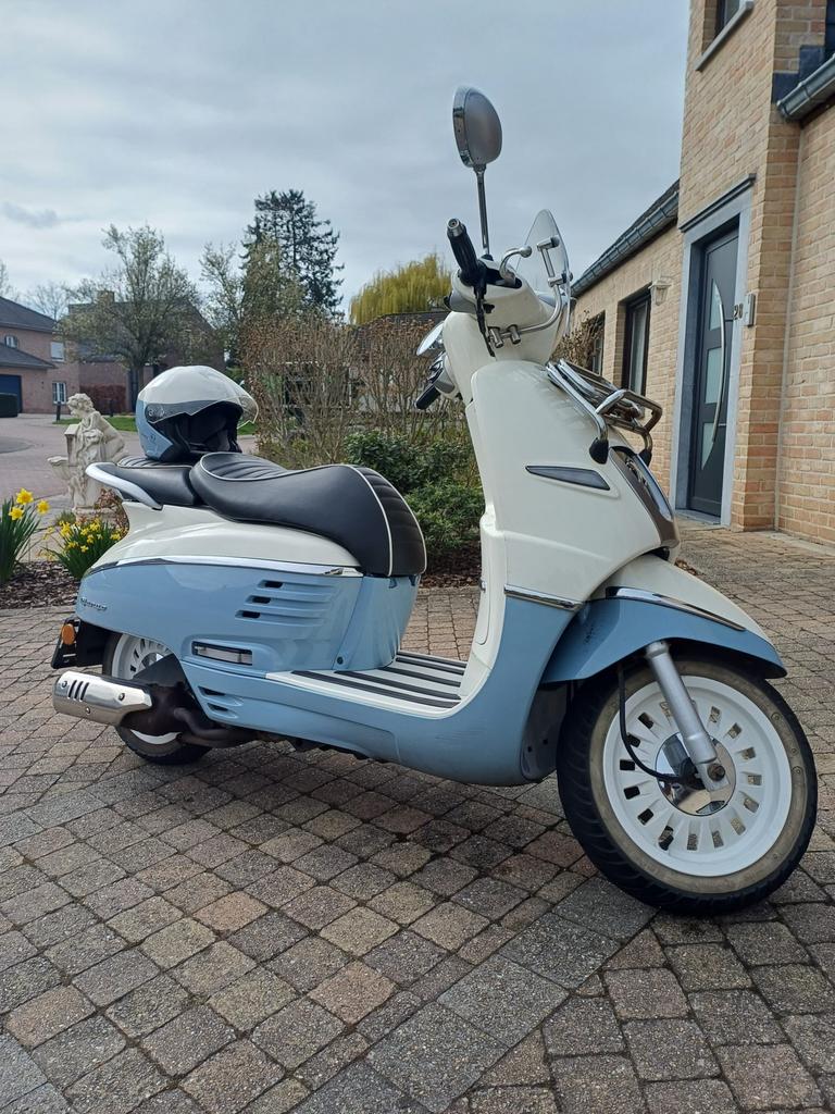 Peugeot Django 125cc, Vélos & Vélomoteurs, Autres modèles, 125 cm³, Comme neuf, Enlèvement