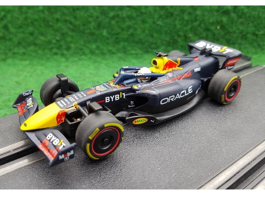 Carrera Go: F1 Red Bull Racing Max Verstappen Nr. 1 - 2022, Enfants & Bébés, Jouets | Circuits, Utilisé, Circuit, Électrique, Carrera